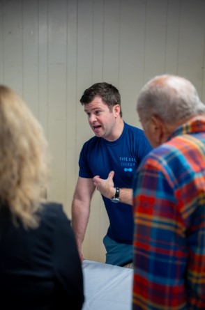 Type One Energy employee speaking in community meeting photo